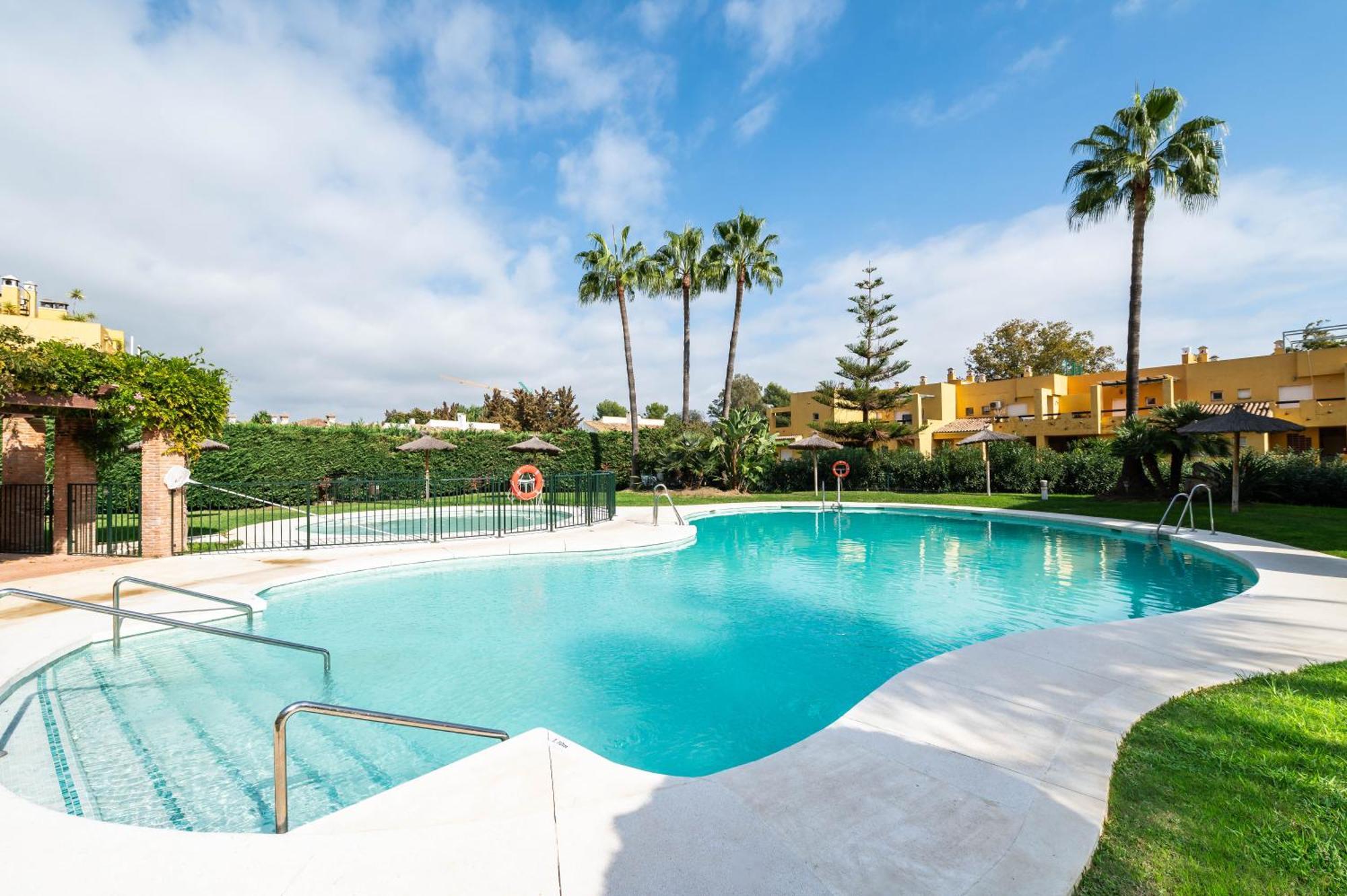 Fantastico Atico Duplex En Primera Linea De Golf Apartment