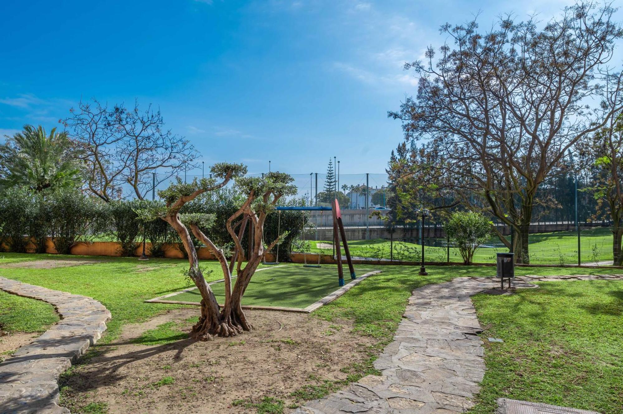 Fantastico Atico Duplex En Primera Linea De Golf Apartment